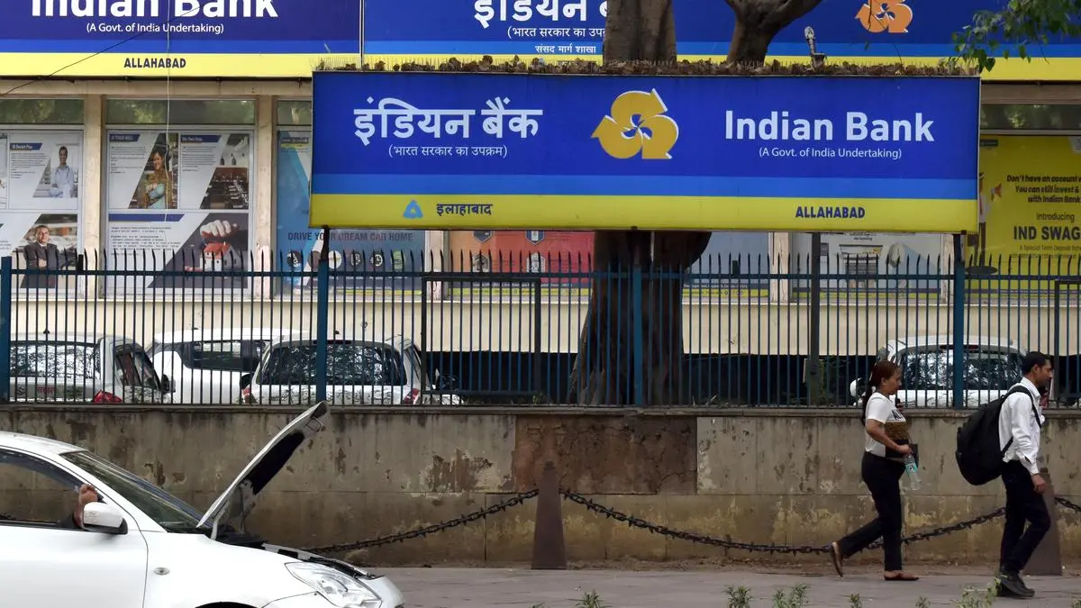 Indian Bank waives minimum balance charges, cuts MCLR rate